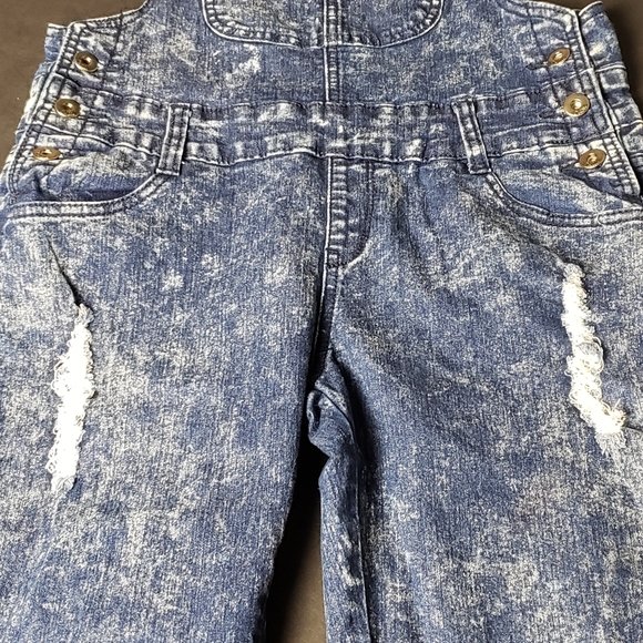 Chiqle Junior's Distressed Acid Wash Denim Overalls Large - Picture 12 of 13